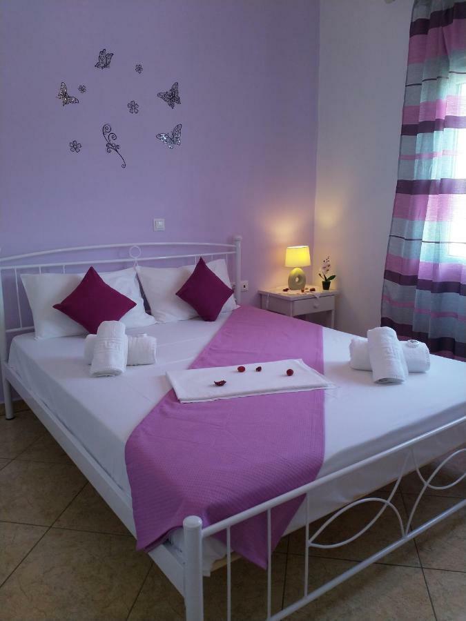 Nikoletta Rooms Páros Exterior foto
